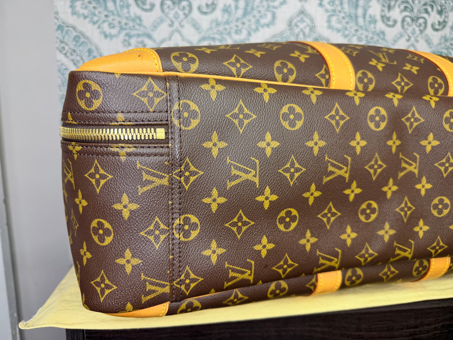 Louis Vuitton Sirius 55 Soft Suit Case