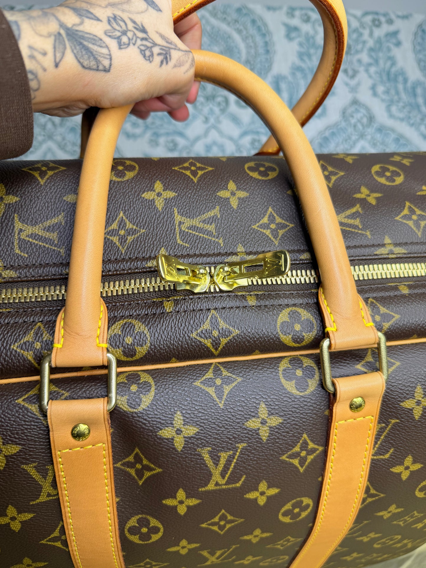 Louis Vuitton Sirius 55 Soft Suit Case