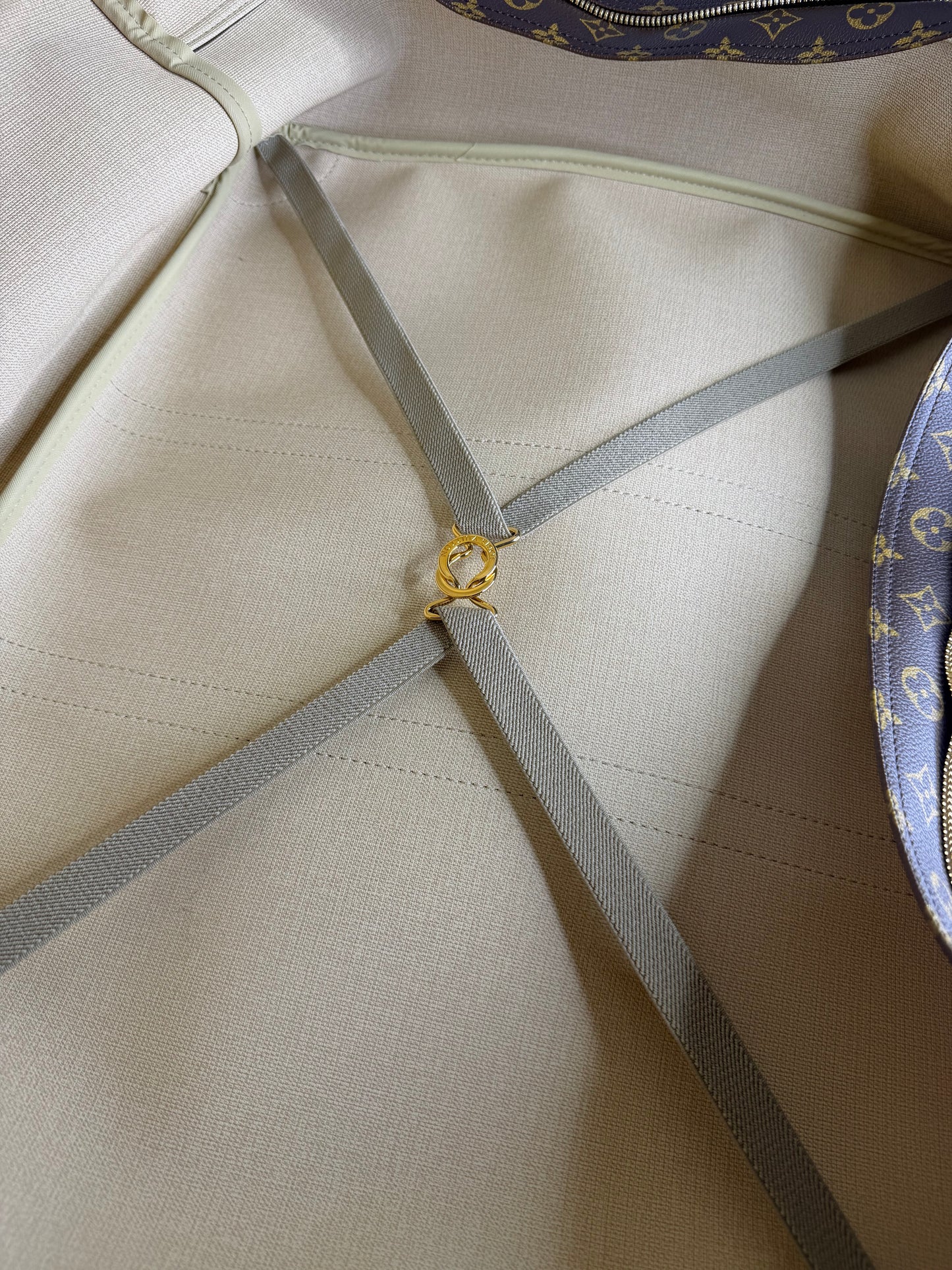 Louis Vuitton Sirius 55 Soft Suit Case