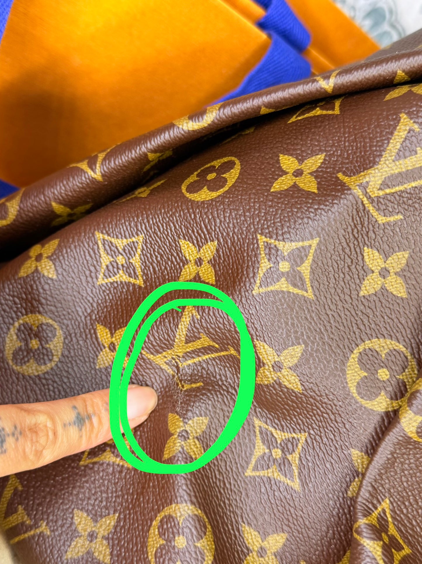 Louis Vuitton Artsy MM