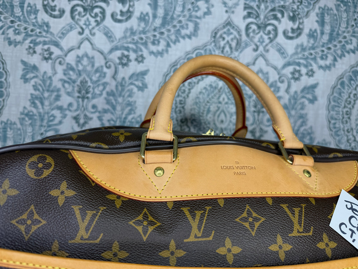 Louis Vuitton Eole 50 Rolling Suit Case