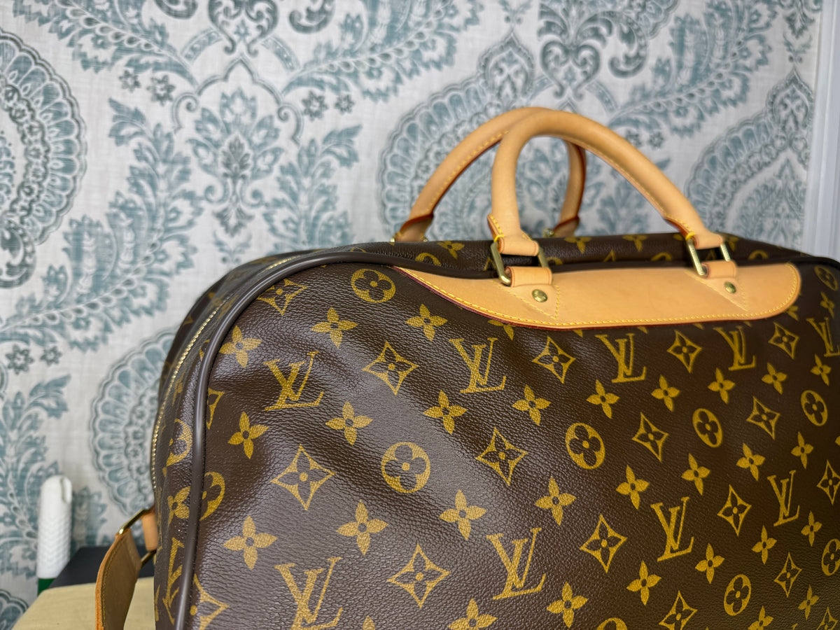 Louis Vuitton Eole 50 Rolling Suit Case
