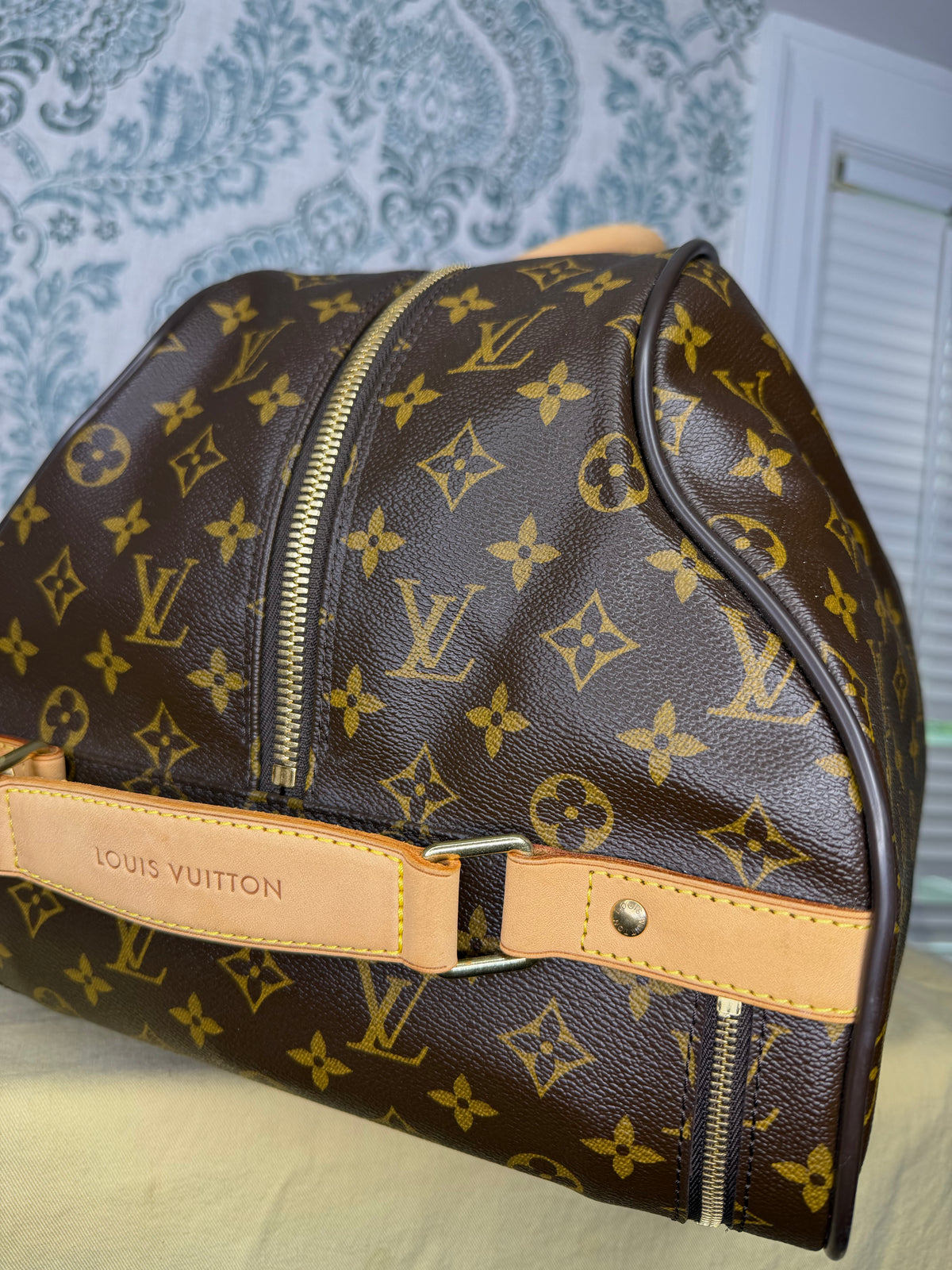 Louis Vuitton Eole 50 Rolling Suit Case