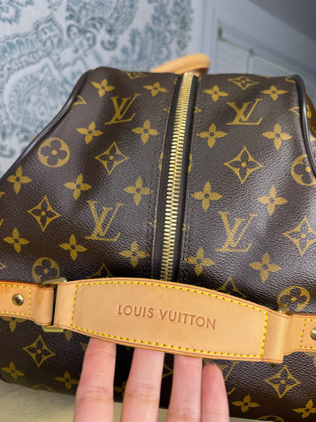 Louis Vuitton Eole 50 Rolling Suit Case