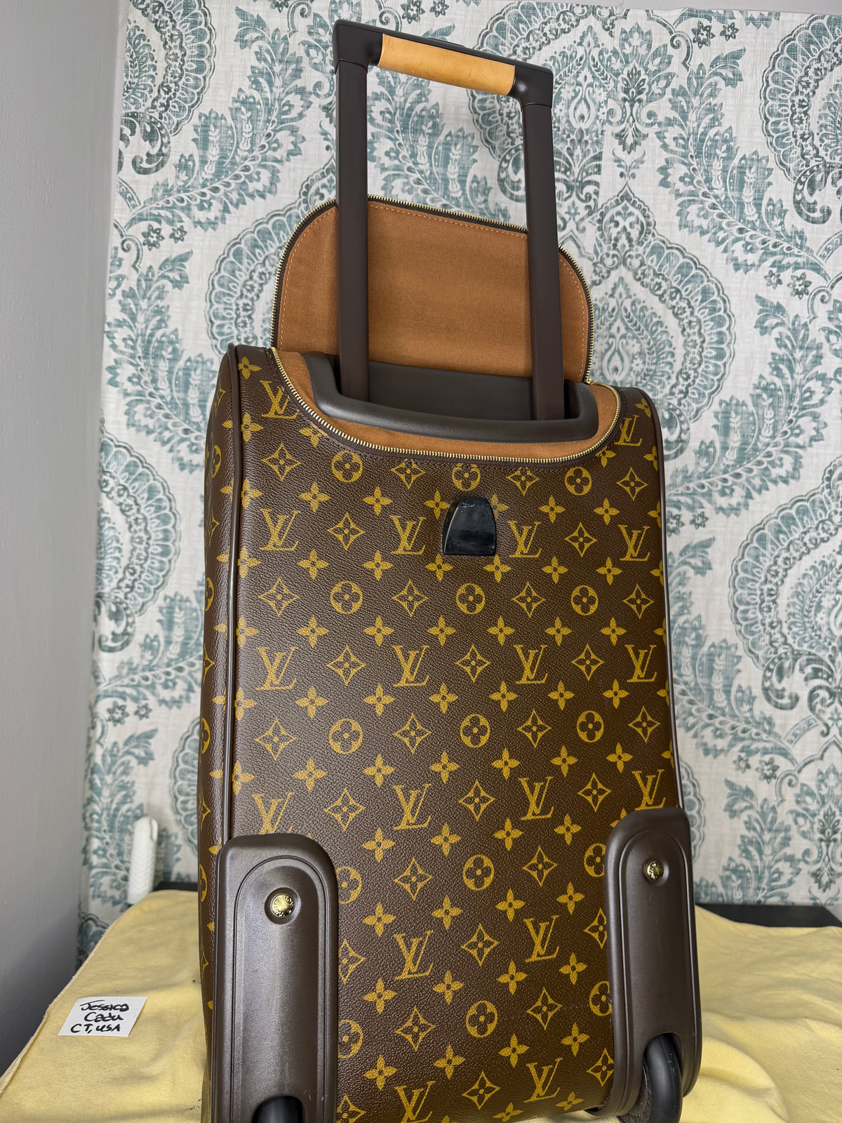 Louis Vuitton Eole 50 Rolling Suit Case