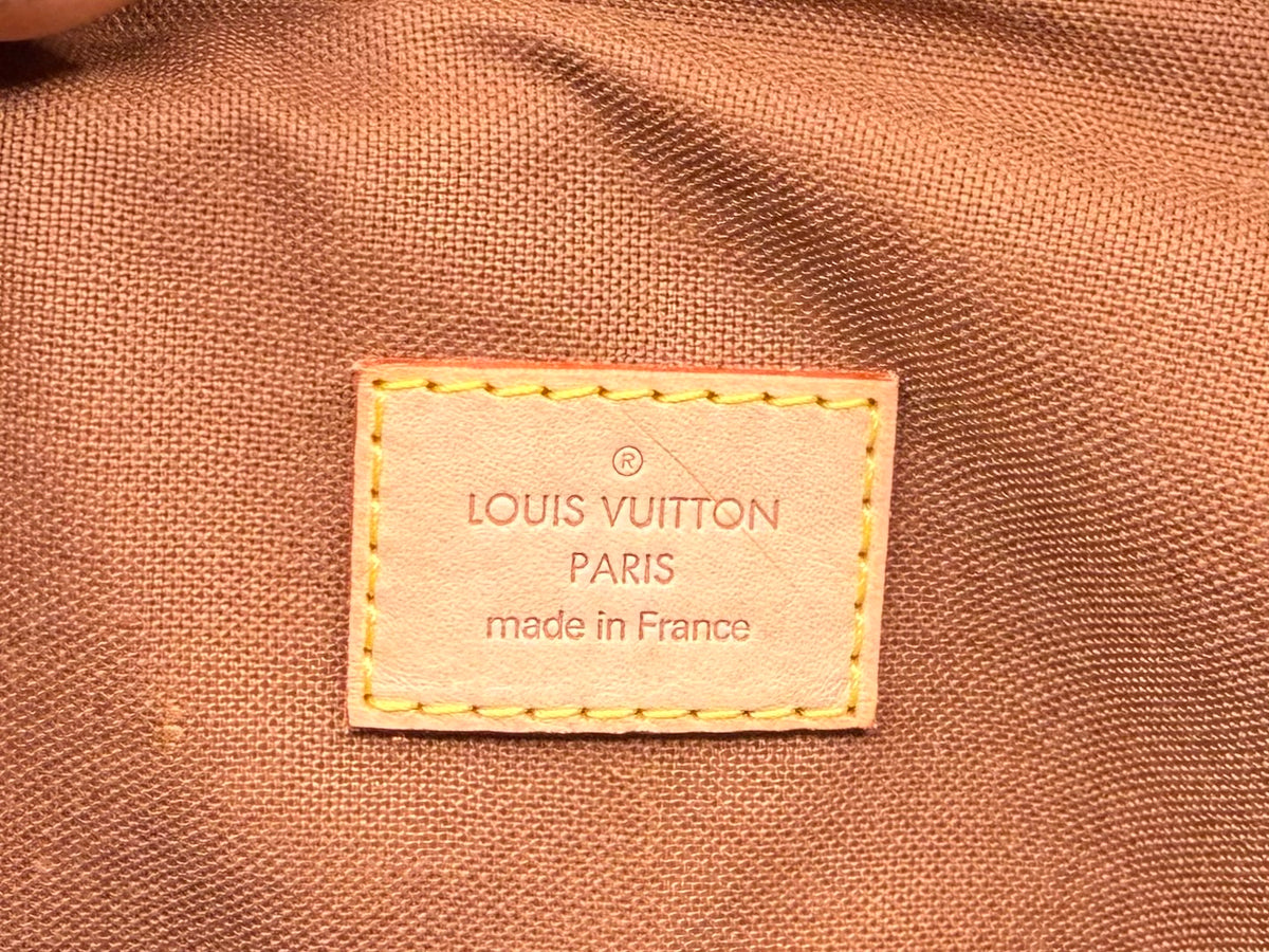 Louis Vuitton Eole 50 Rolling Suit Case