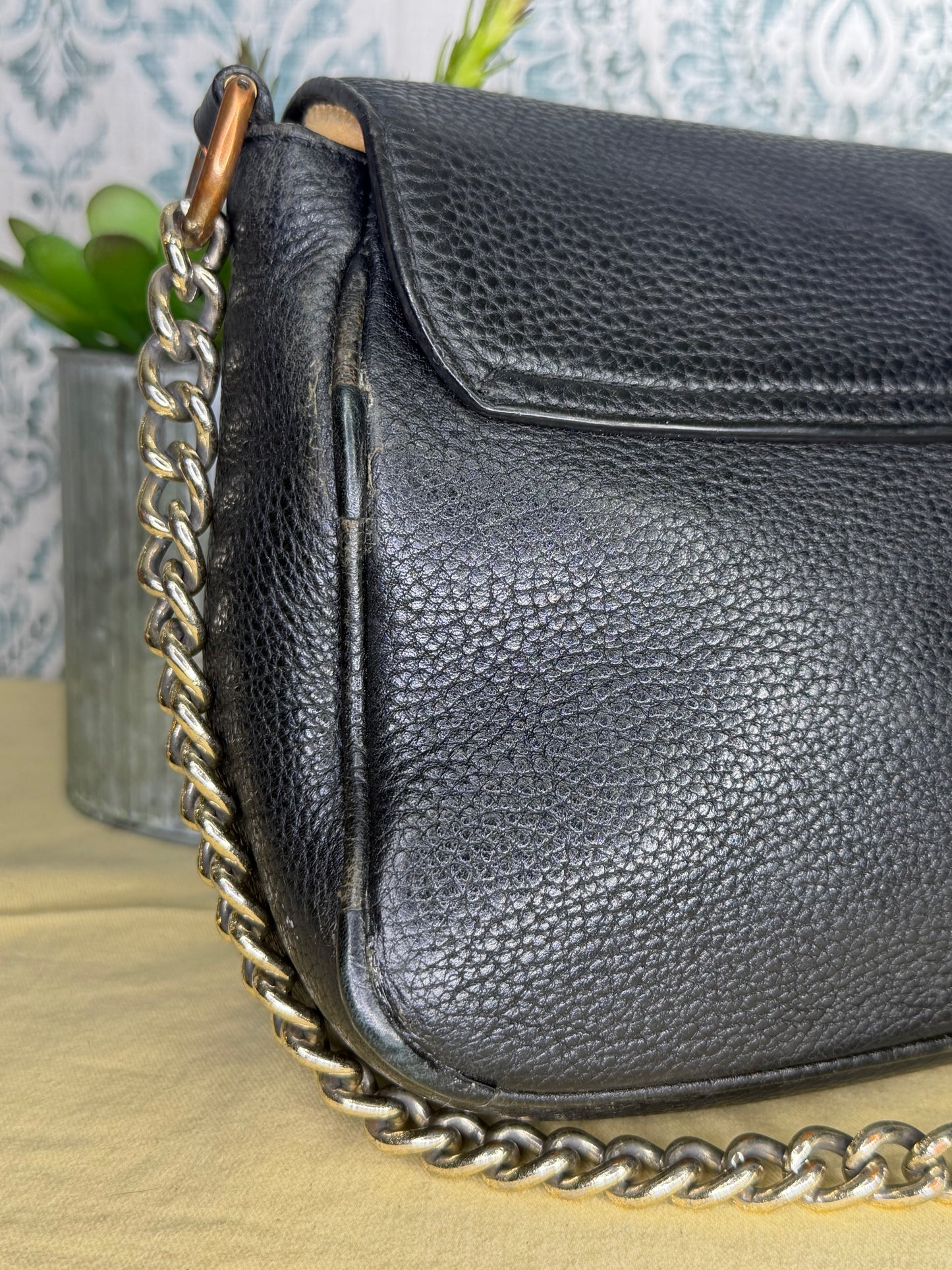 Louis Vuitton Gucci Black Soho Small Flap Crossbody