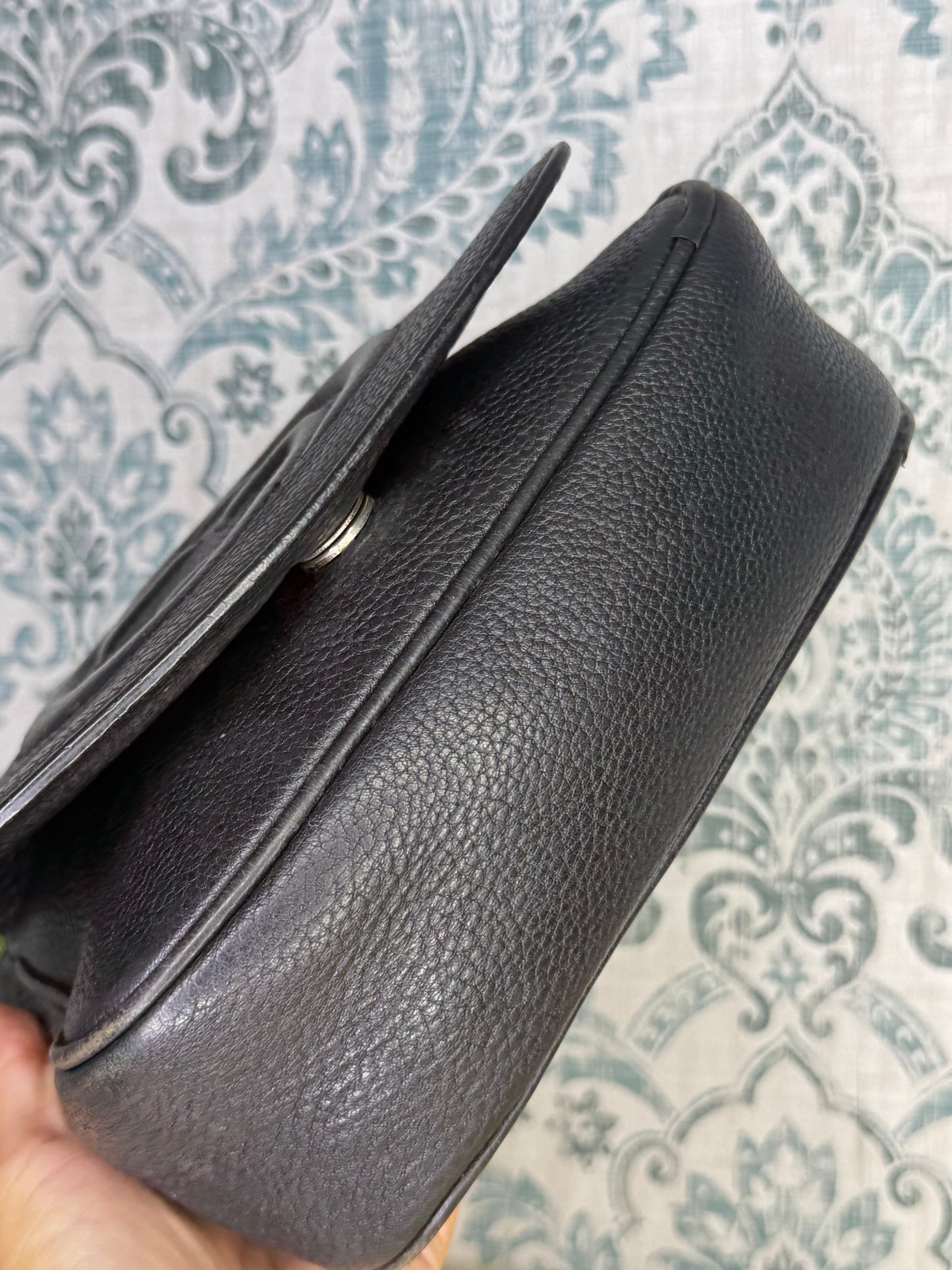Louis Vuitton Gucci Black Soho Small Flap Crossbody