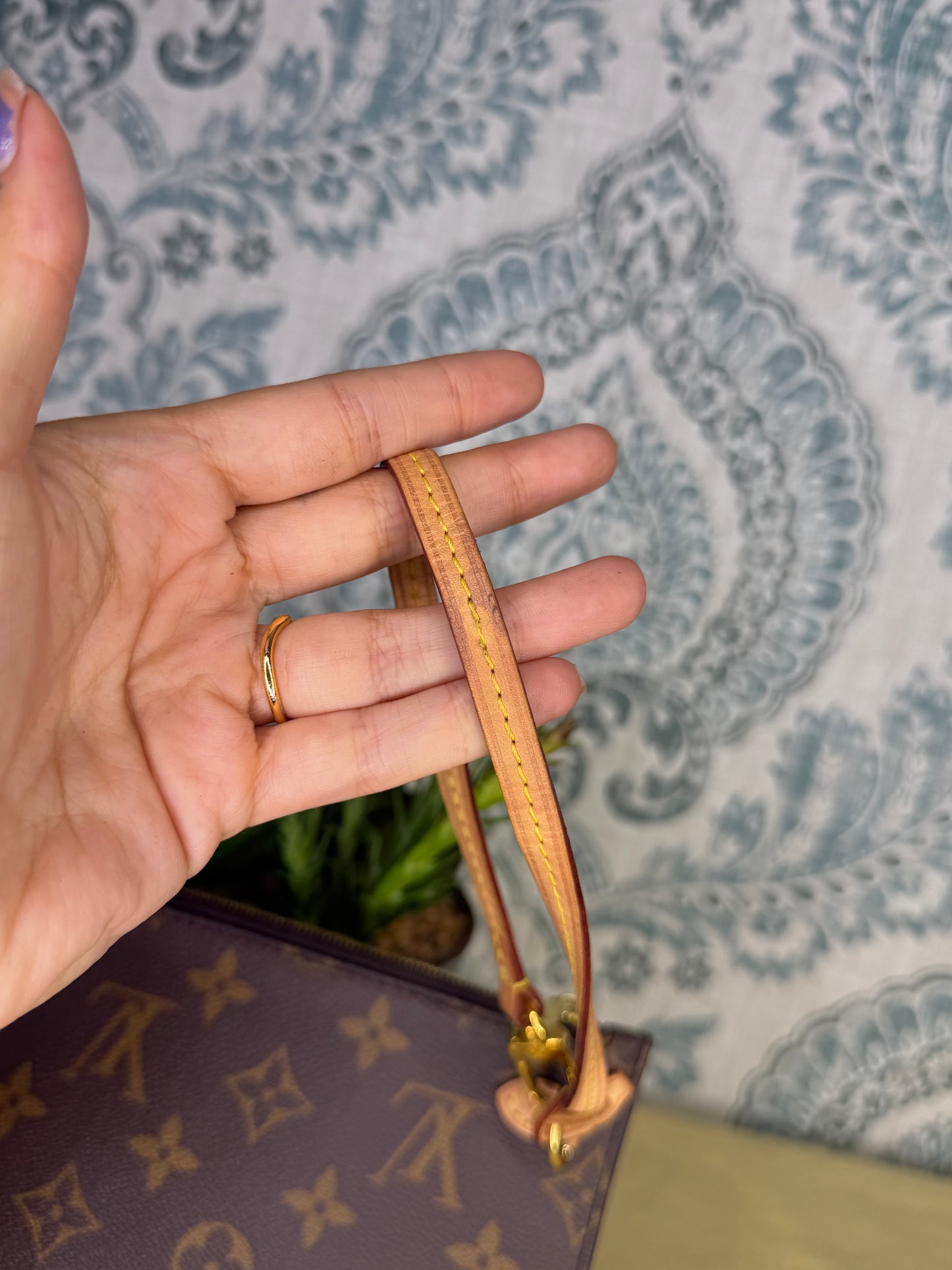 Louis Vuitton Neverfull Pouch Monogram