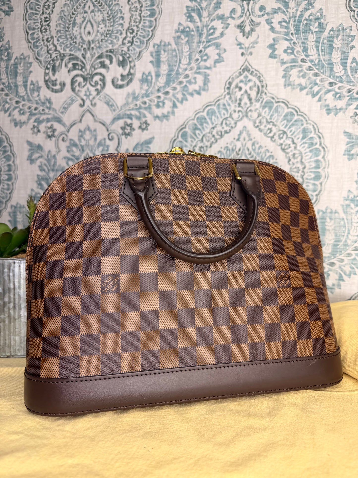 Louis Vuitton Alma PM Damier Ebene New Model