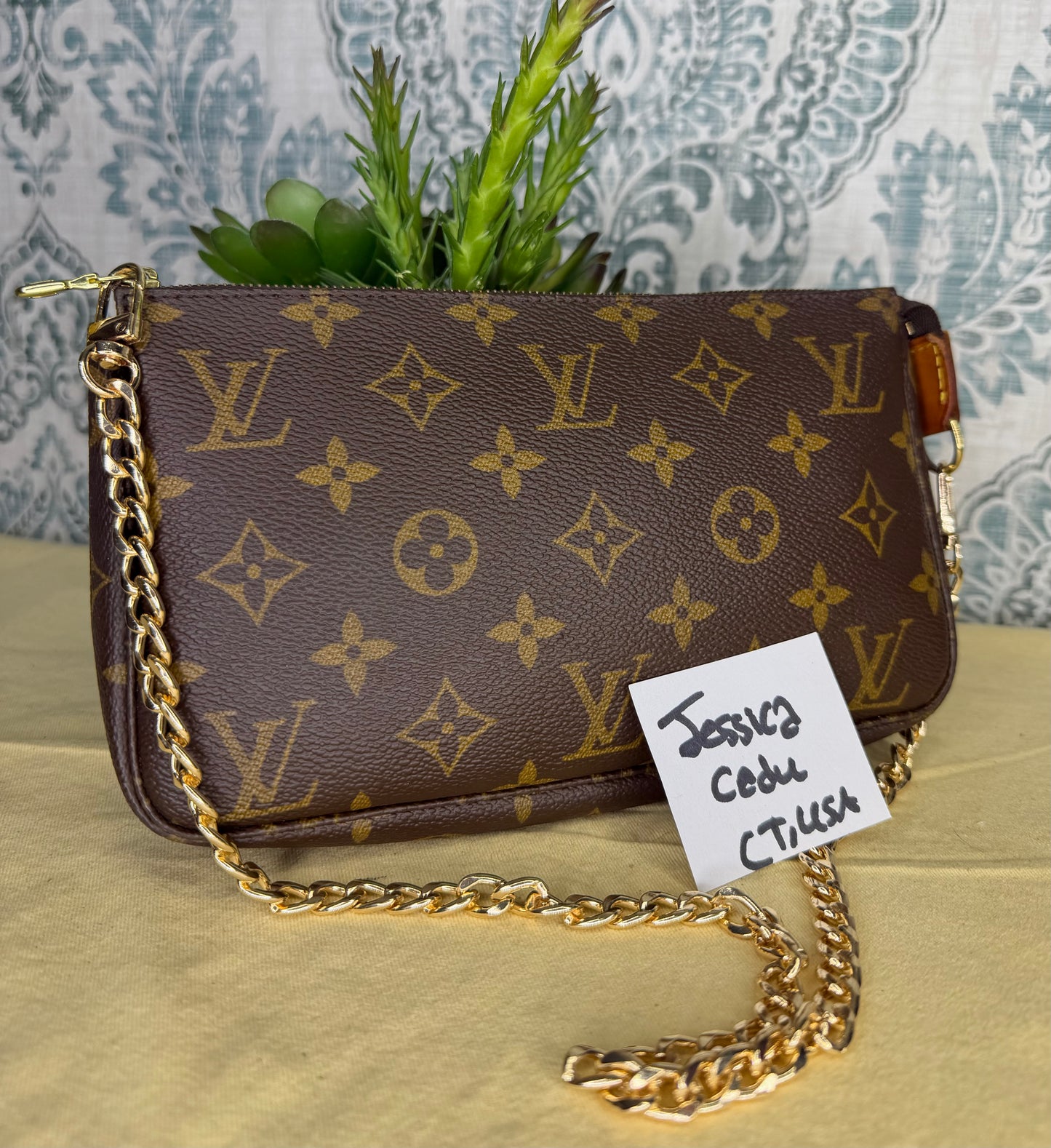 Louis Vuitton Pochette Accessories