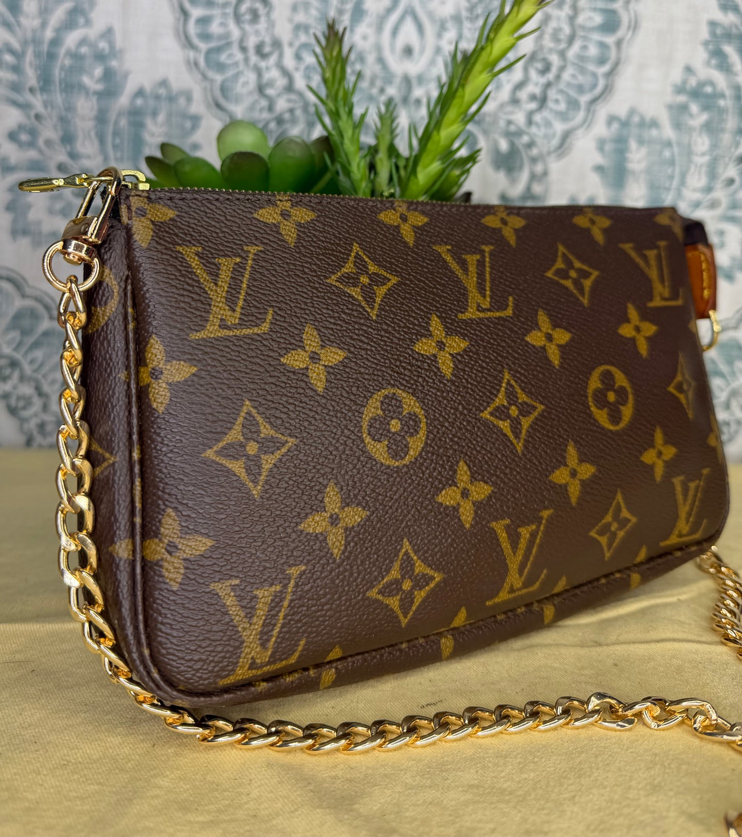 Louis Vuitton Pochette Accessories
