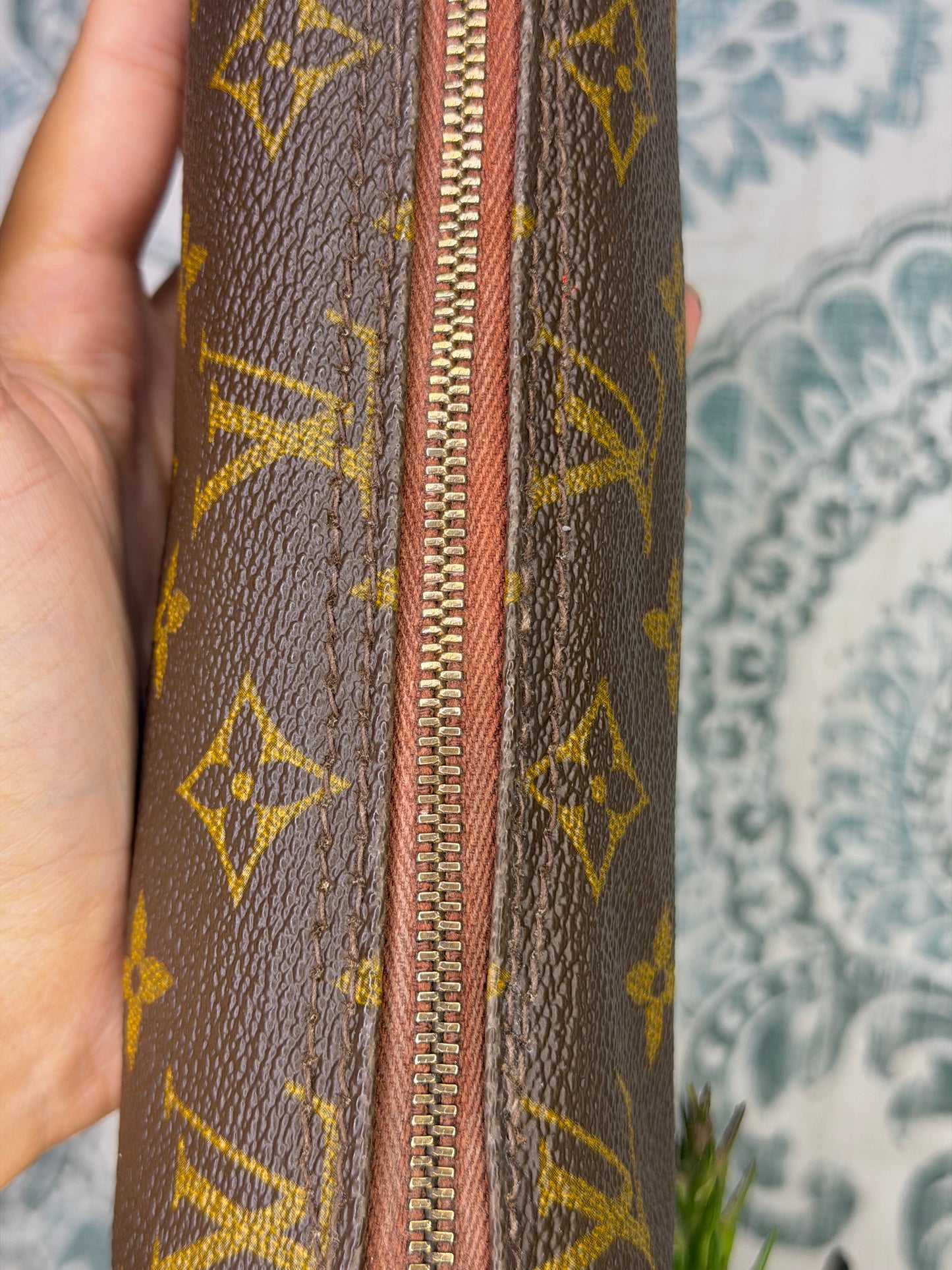 Louis Vuitton Vintage Trousse Ronde 20 #1