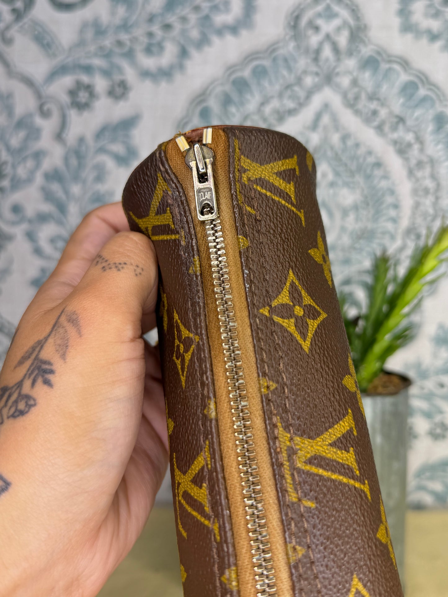 Louis Vuitton Vintage Trousse Ronde 20 #2