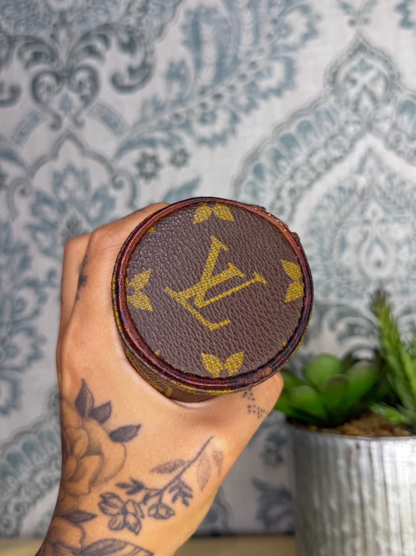 Louis Vuitton Vintage Trousse Ronde 20 #2