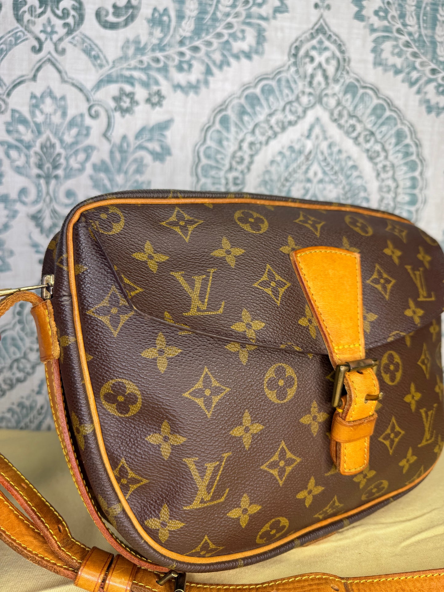 Louis Vuitton Jeune Fille GM #1