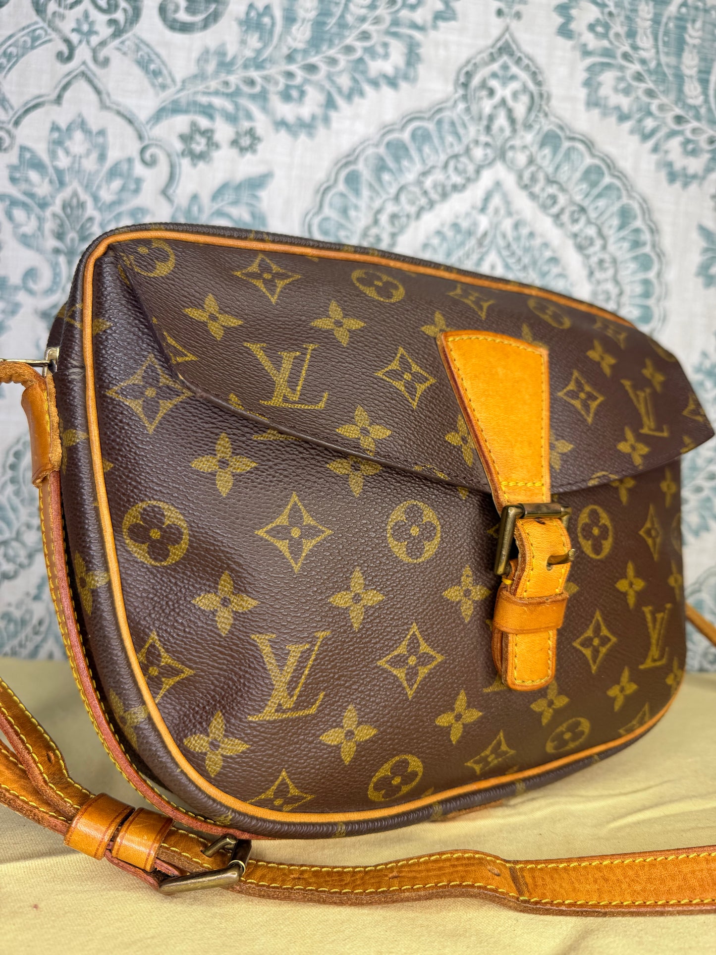 Louis Vuitton Jeune Fille GM #1