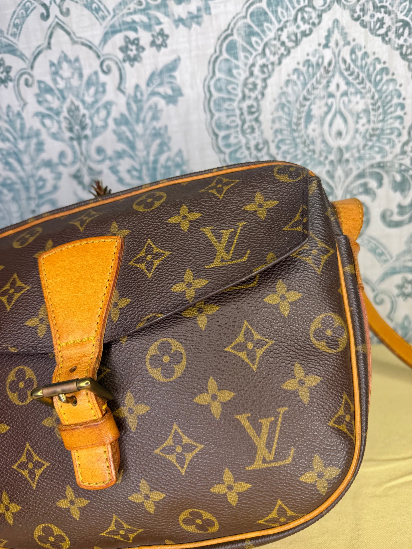 Louis Vuitton Jeune Fille GM #1