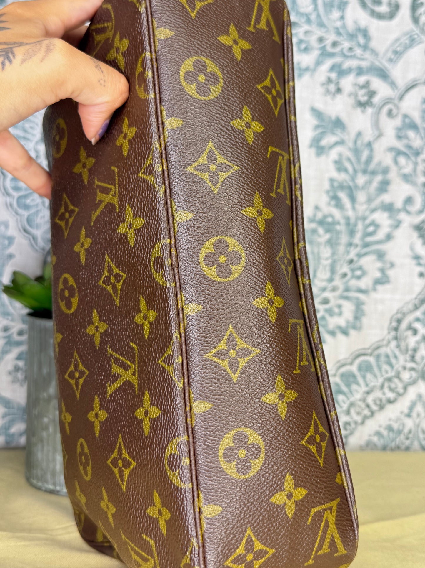 Louis Vuitton Trousse 28 #1 (zipper repair needed)