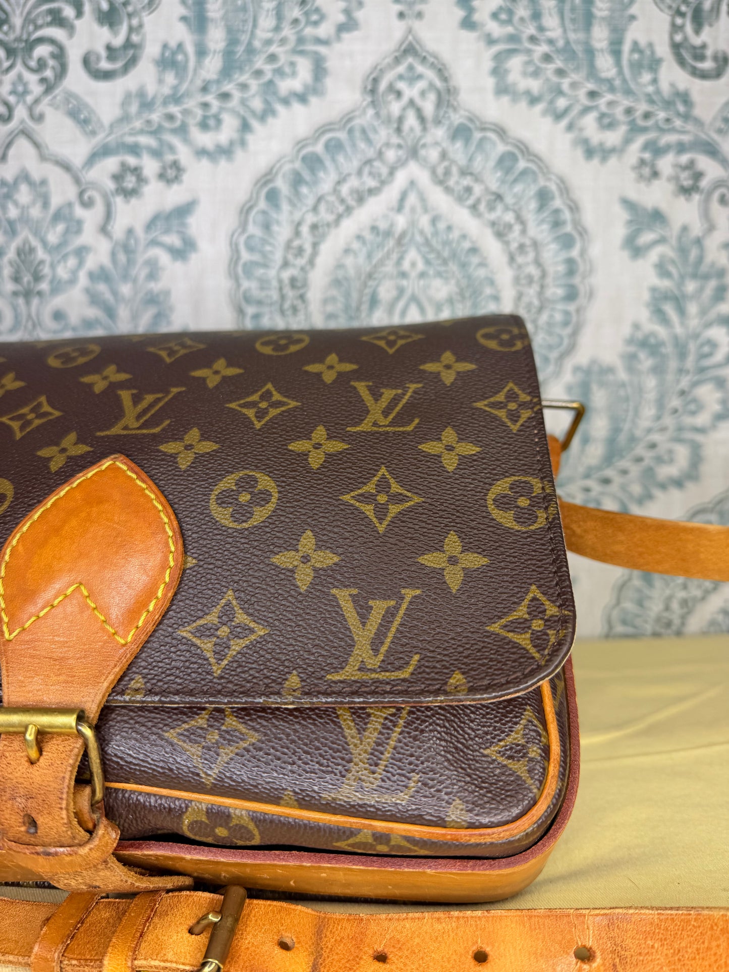Louis Vuitton Cartouchiere GM