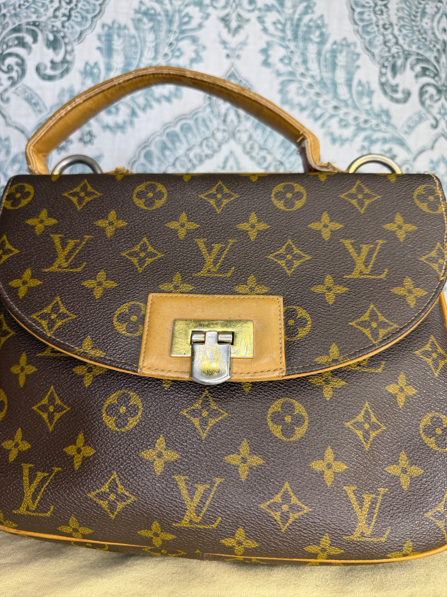 Louis Vuitton Saks Fifth Ave Handbag (damaged)