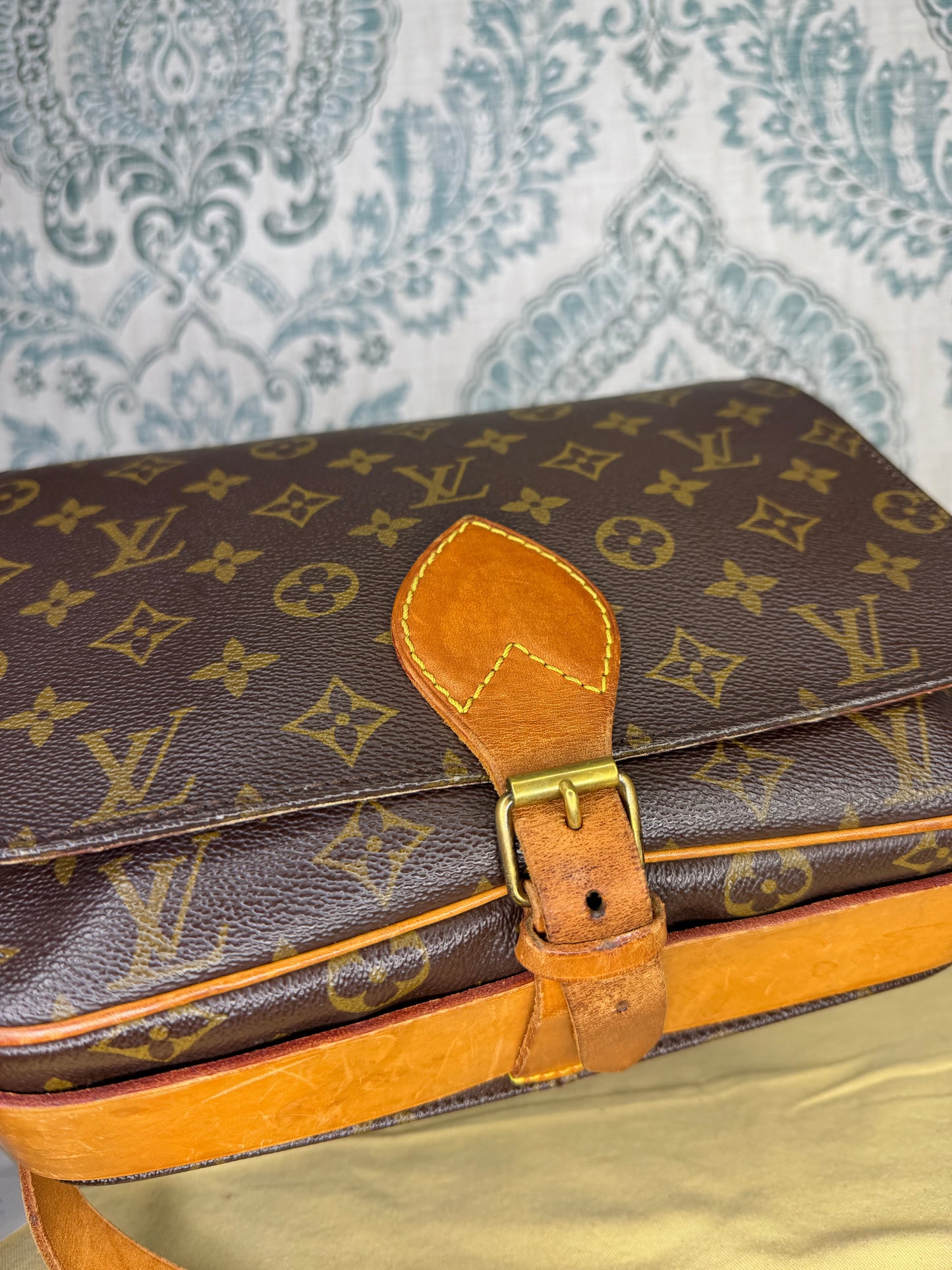 Louis Vuitton Cartouchiere GM