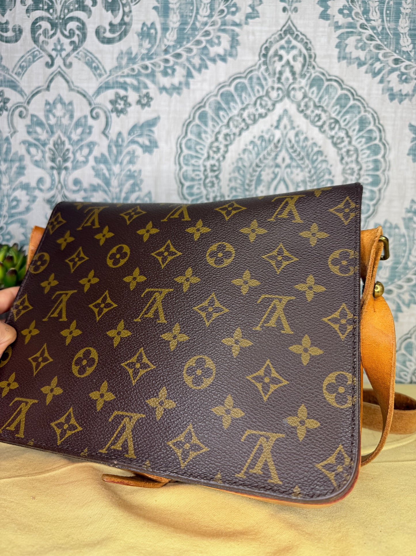 Louis Vuitton Cartouchiere GM