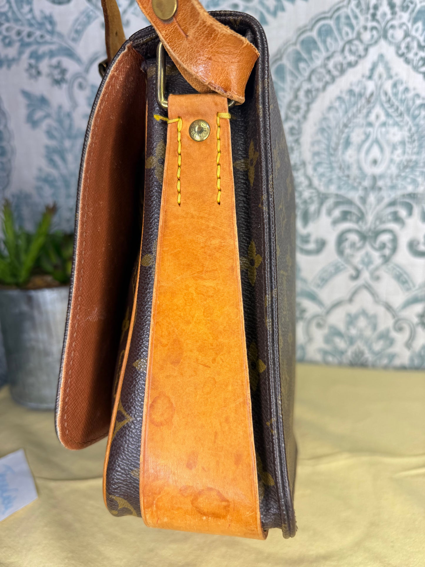 Louis Vuitton Cartouchiere GM