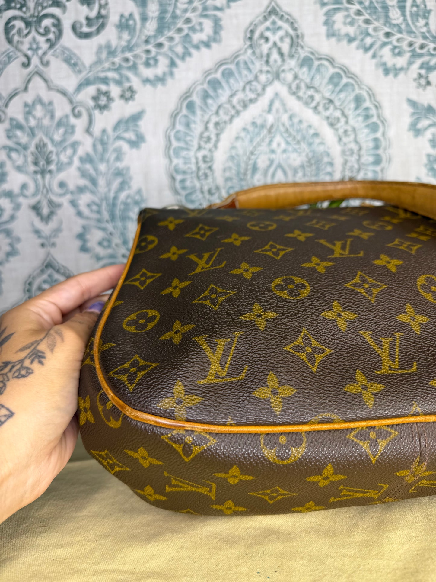 Louis Vuitton Saks Fifth Ave Handbag (damaged)