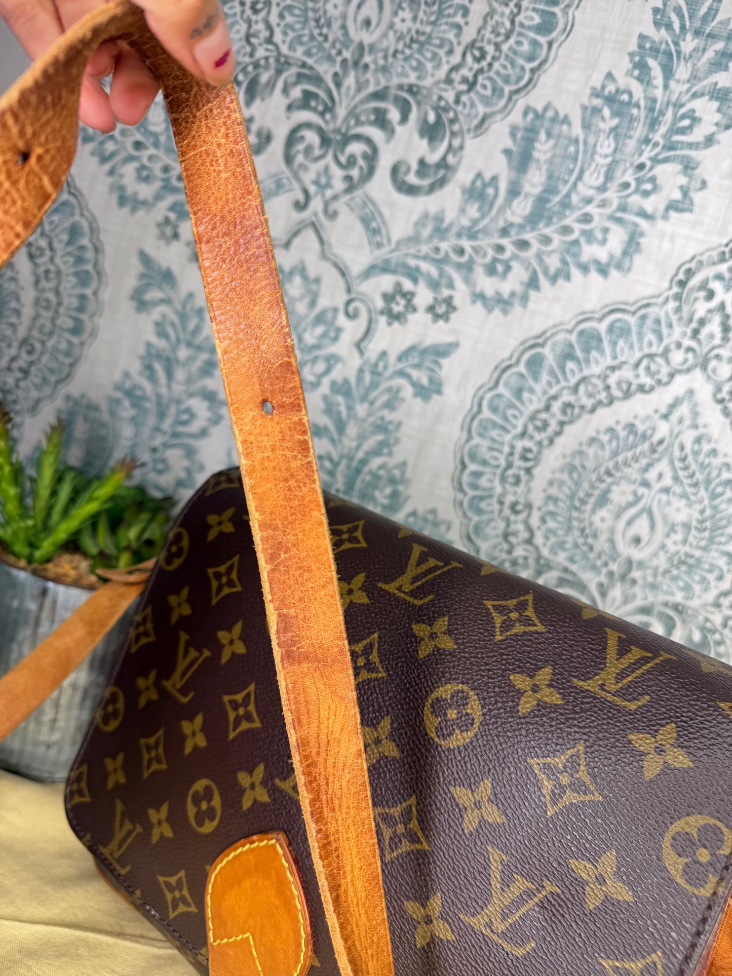 Louis Vuitton Cartouchiere GM