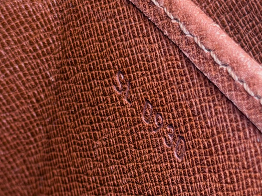 Louis Vuitton Cartouchiere GM