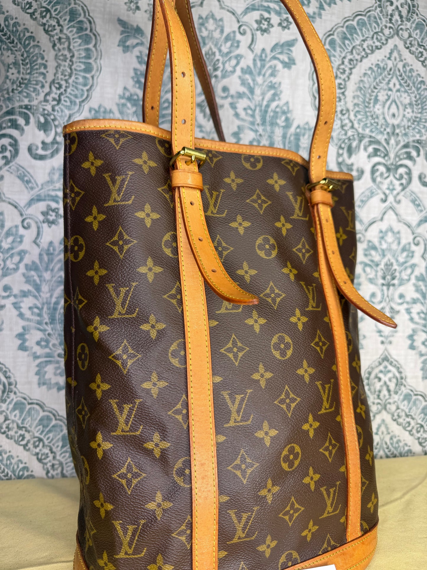 Louis Vuitton Bucket GM #1