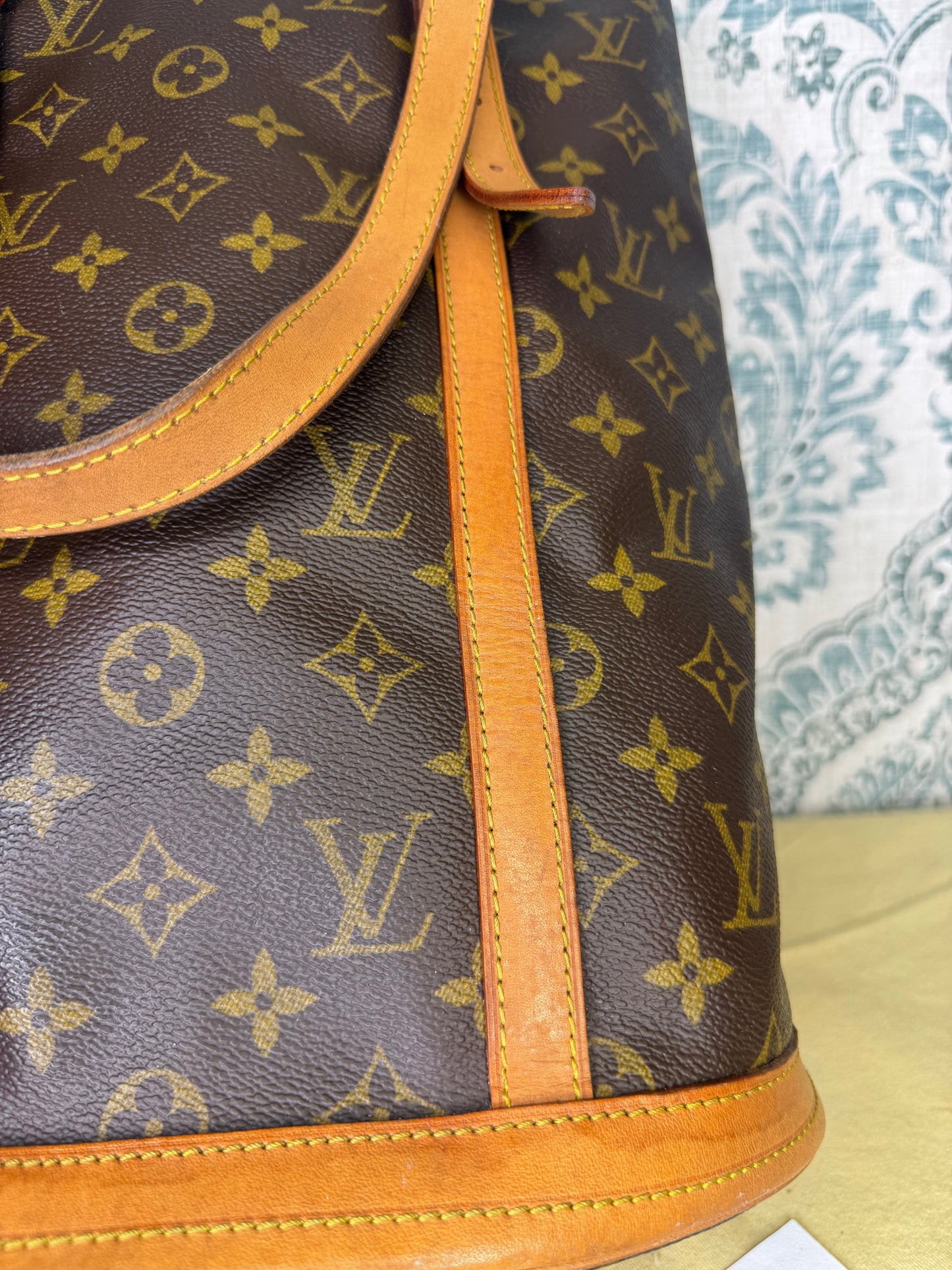 Louis Vuitton Bucket GM #1