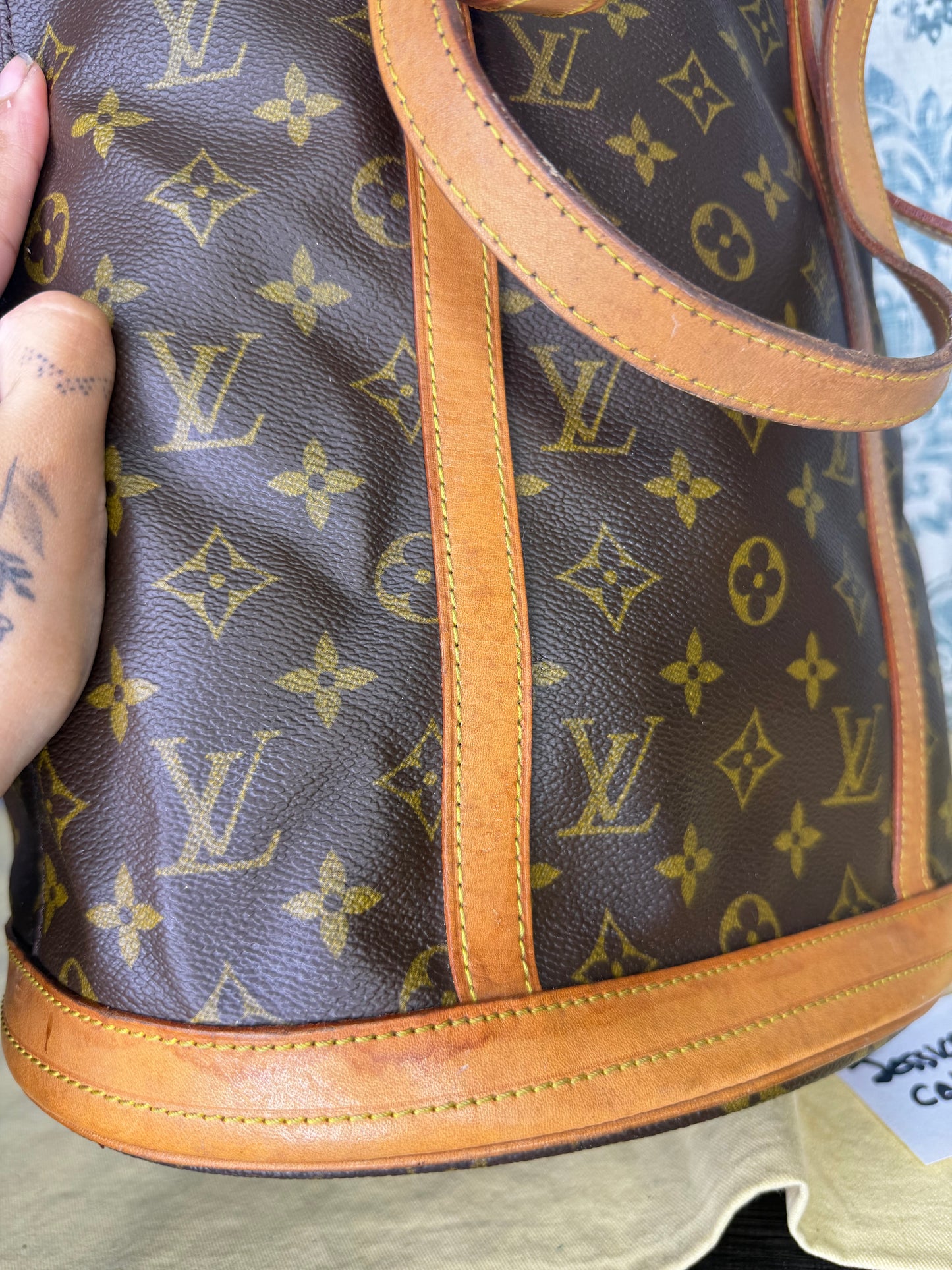 Louis Vuitton Bucket GM #1