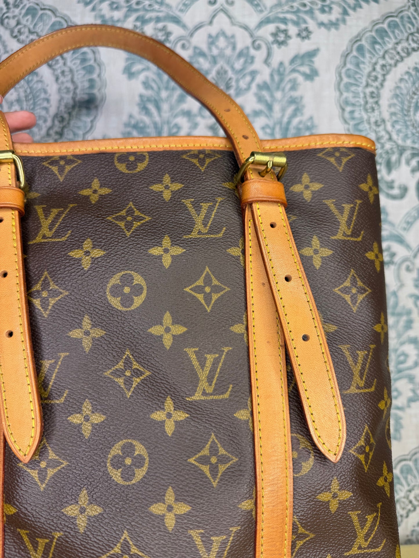 Louis Vuitton Bucket GM #1