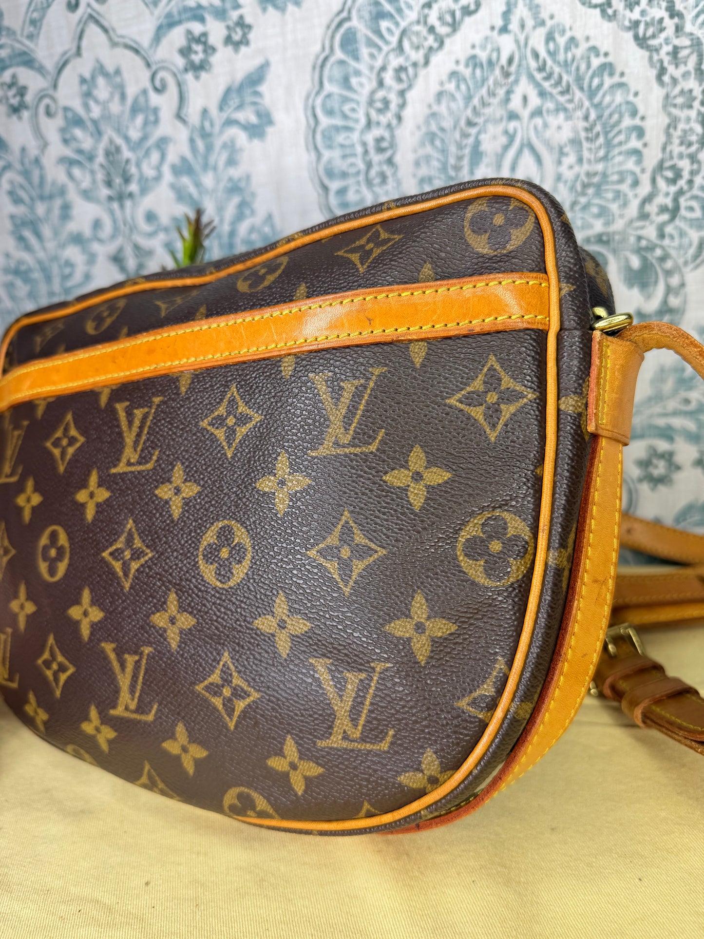 Louis Vuitton Jeune Fille GM #1