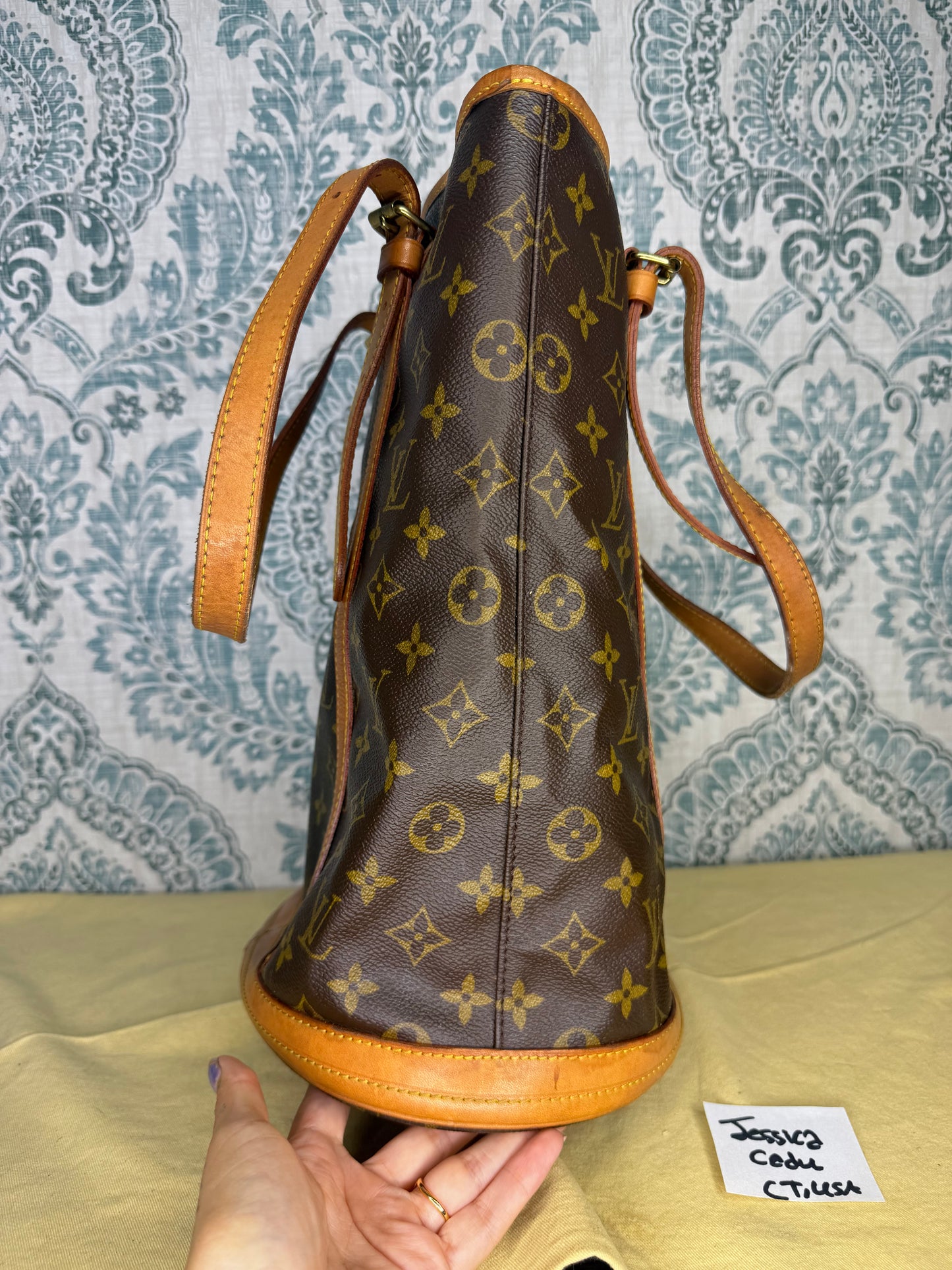 Louis Vuitton Bucket GM #1