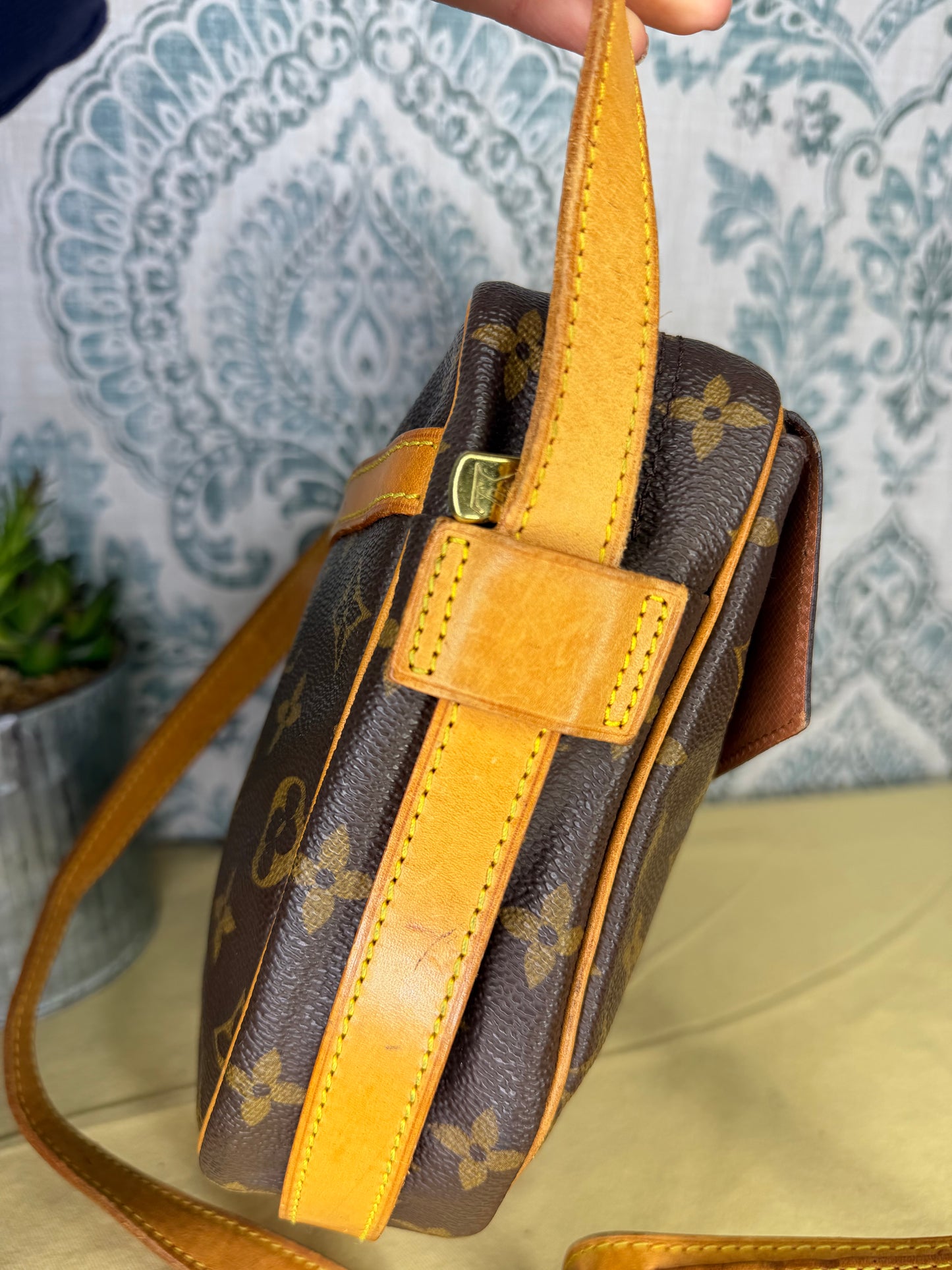 Louis Vuitton Jeune Fille GM #1