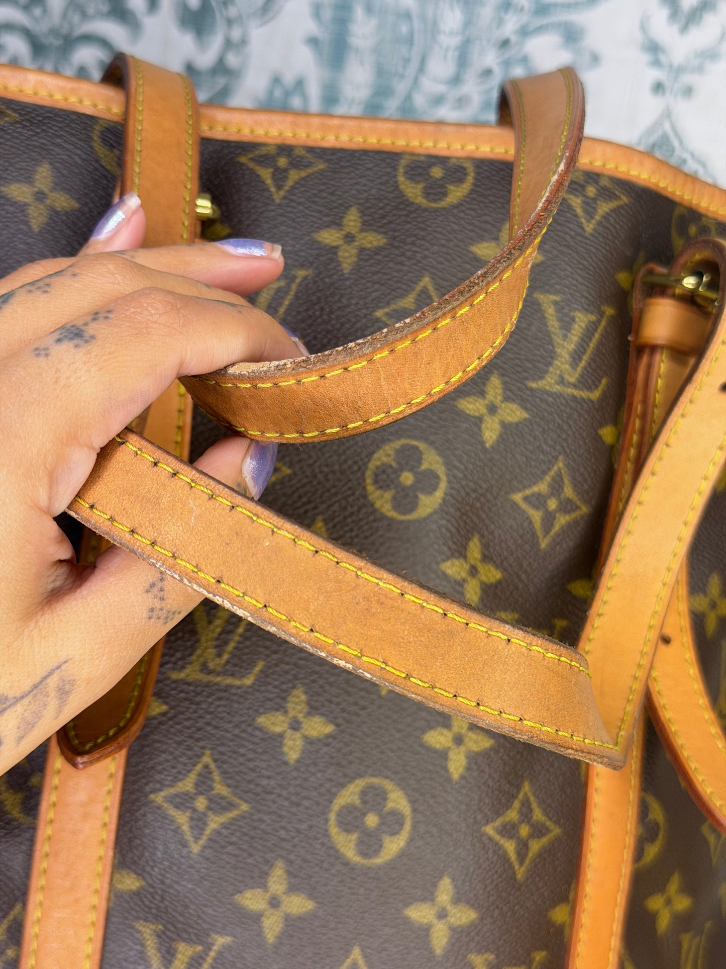 Louis Vuitton Bucket GM #1