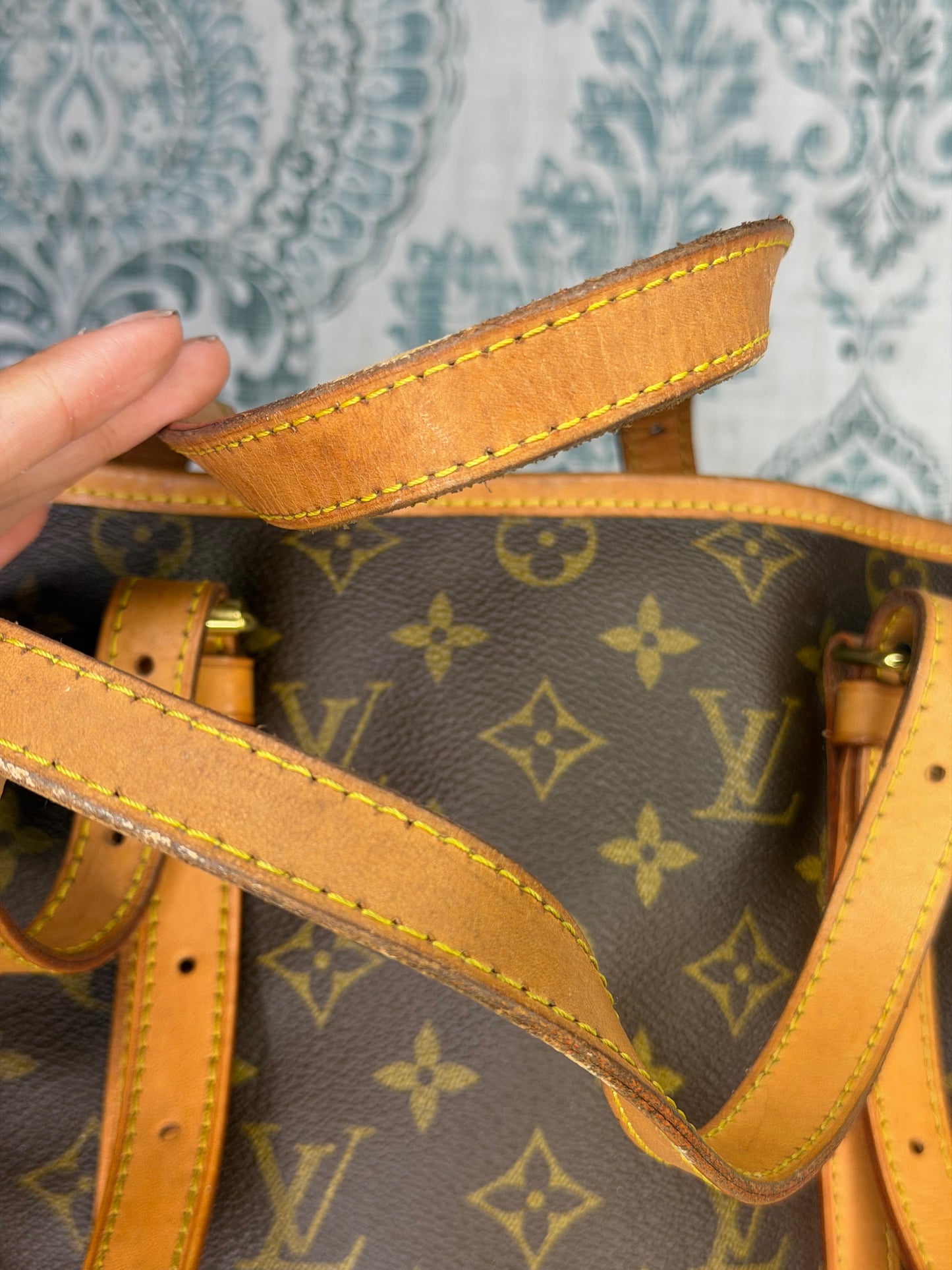 Louis Vuitton Bucket GM #1