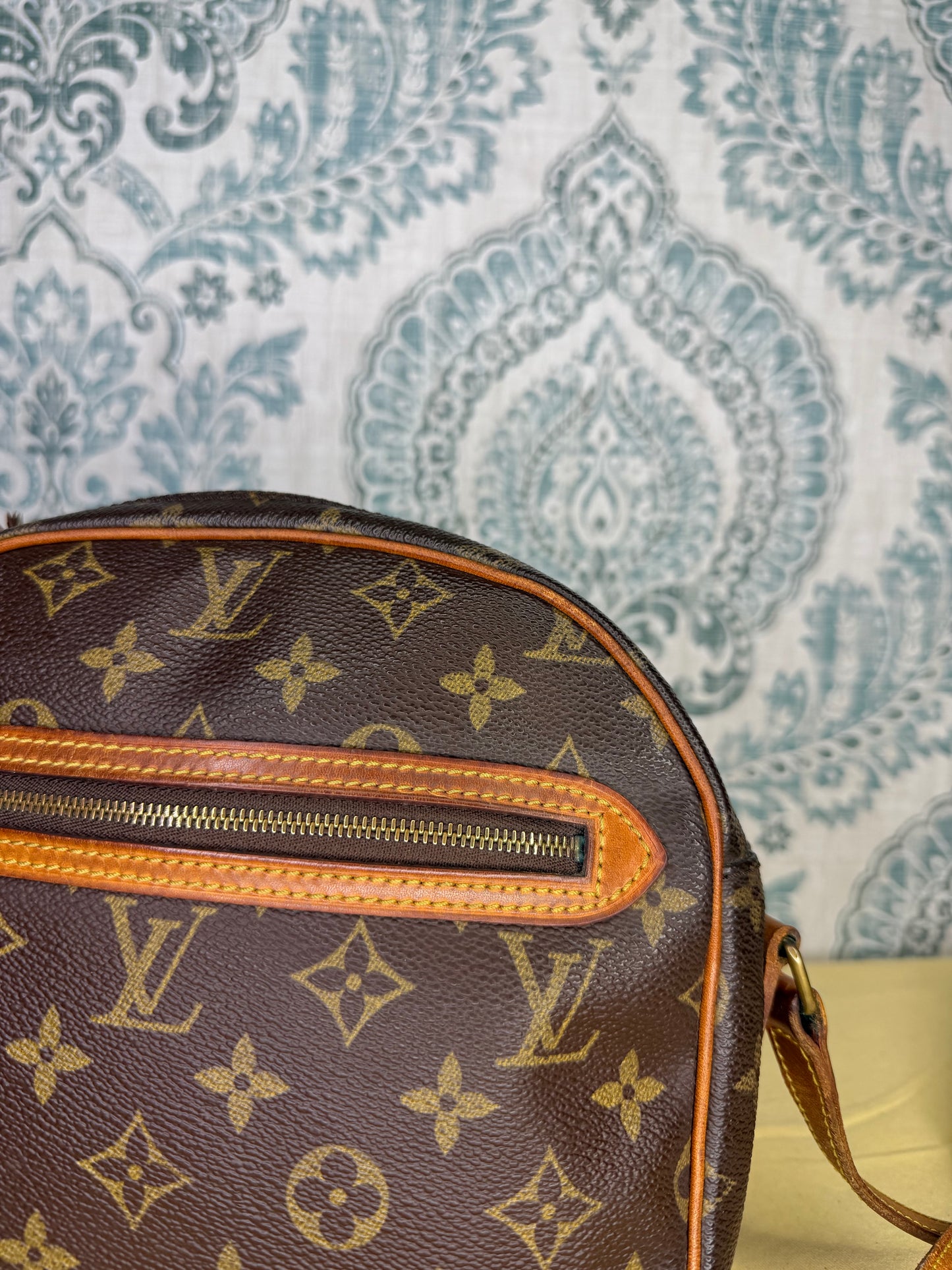 Louis Vuitton Senlis