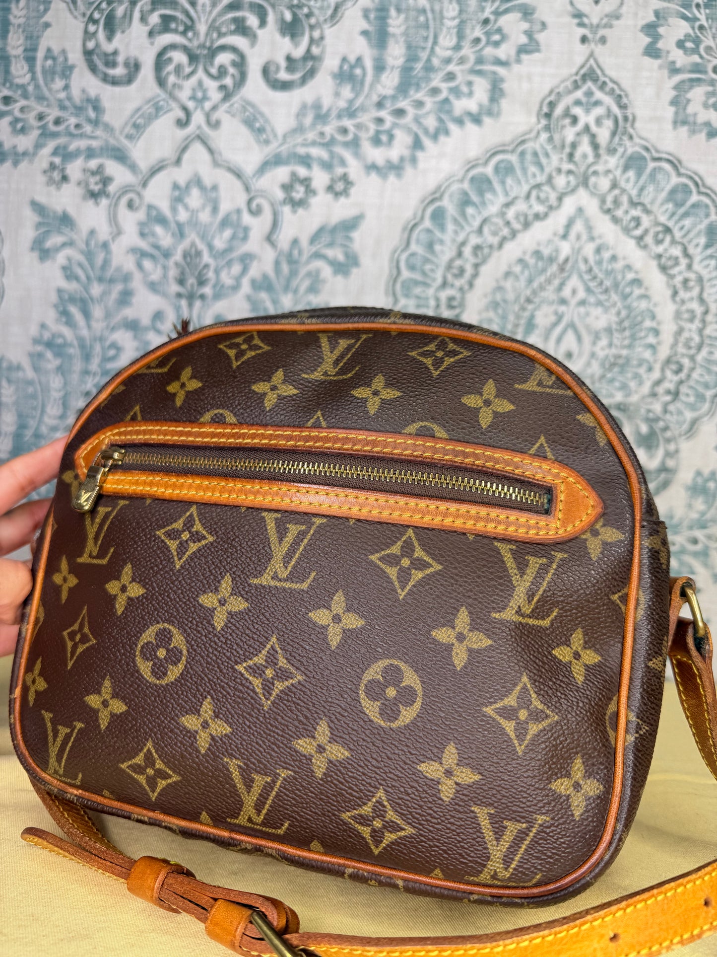 Louis Vuitton Senlis