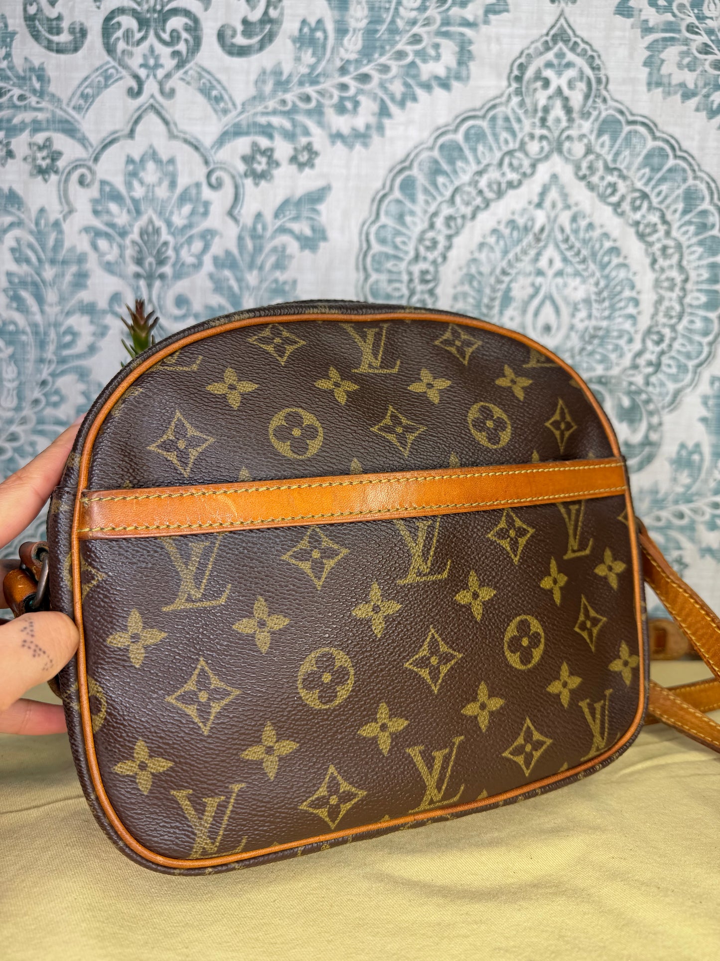Louis Vuitton Senlis