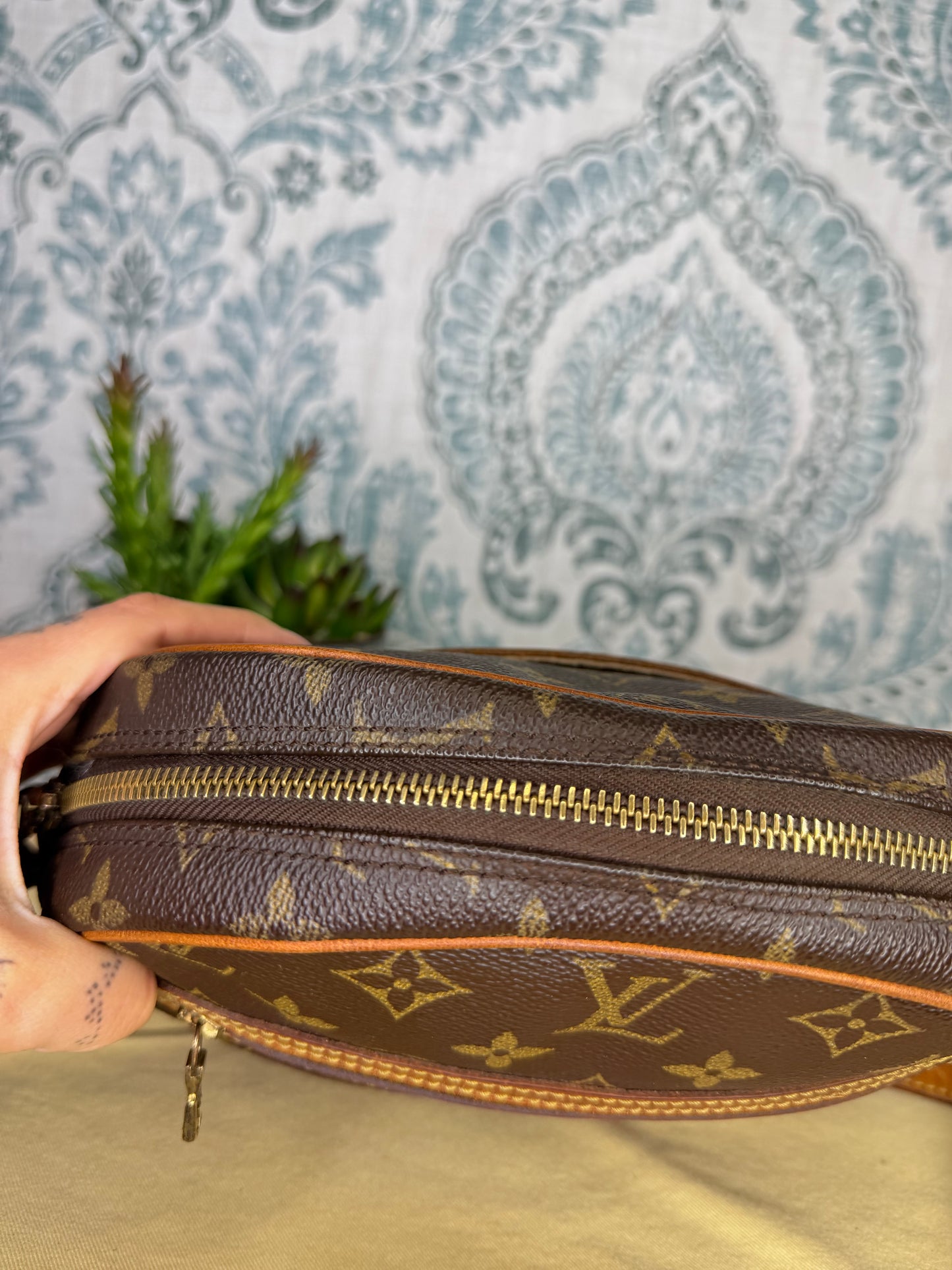 Louis Vuitton Senlis