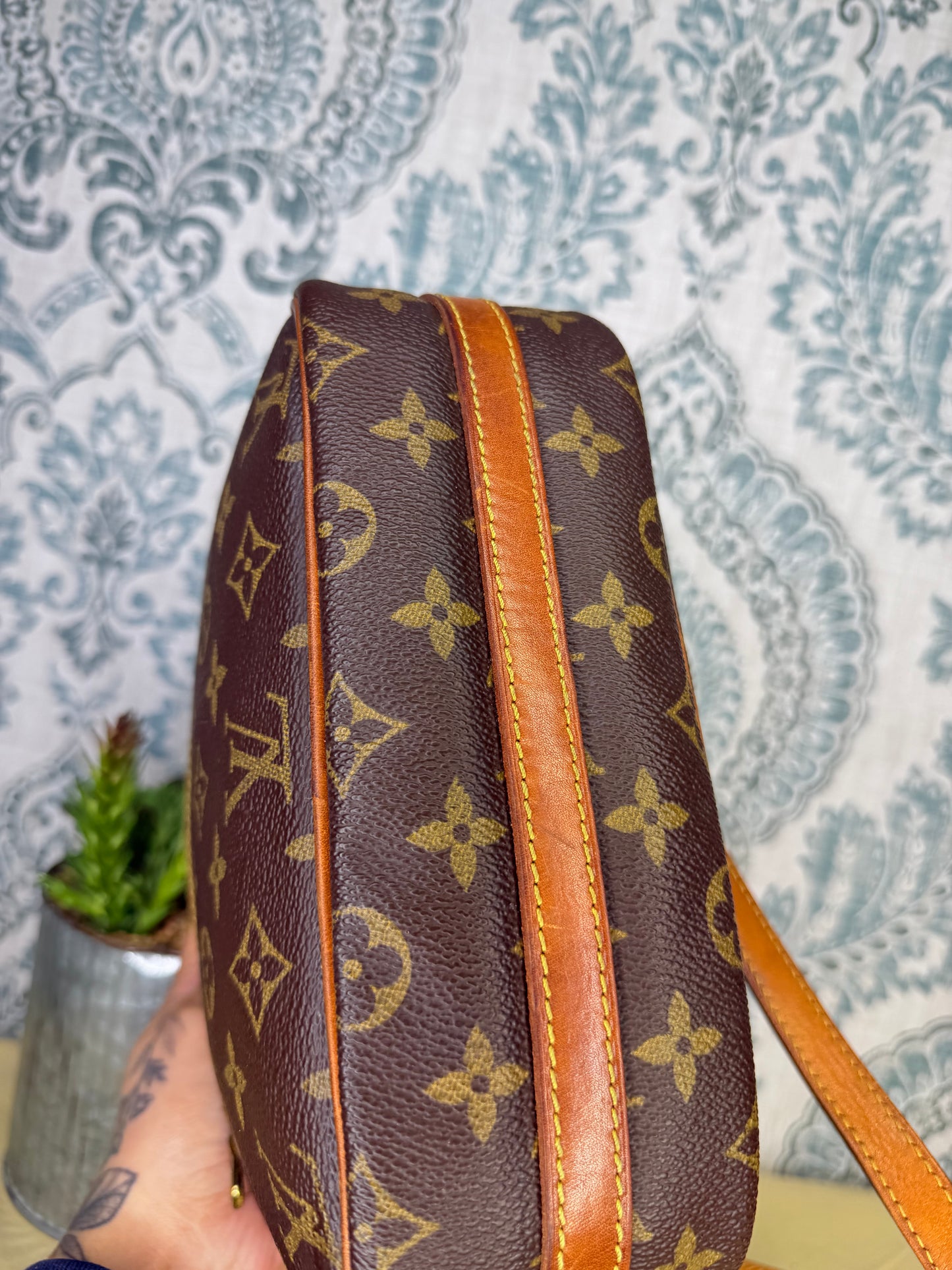 Louis Vuitton Senlis