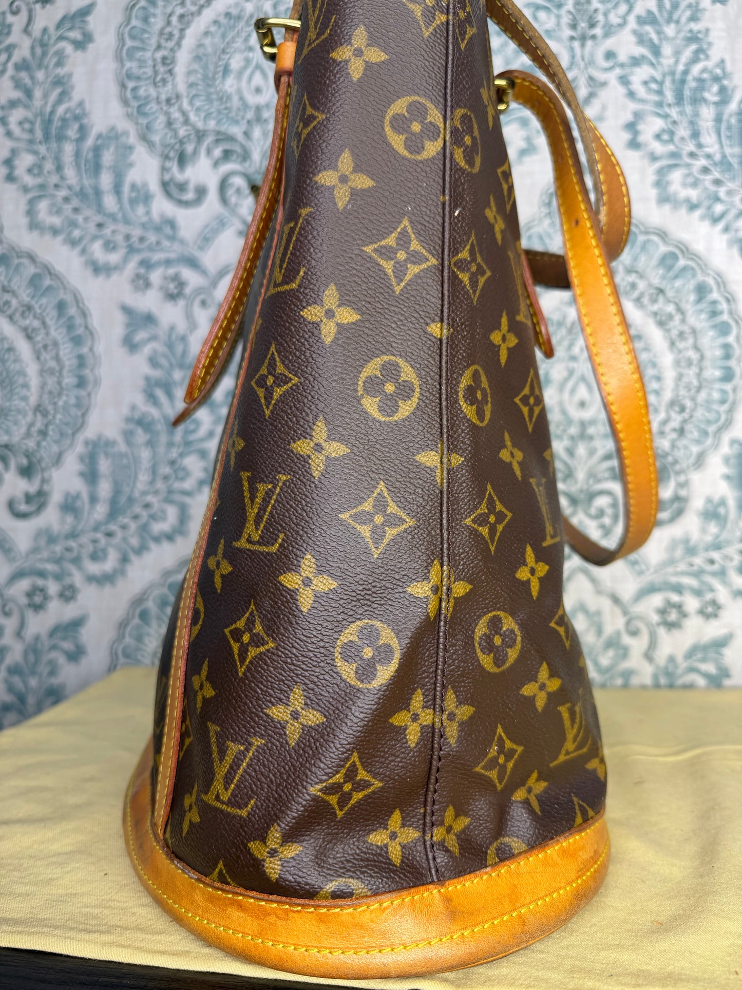 Louis Vuitton Bucket GM #2