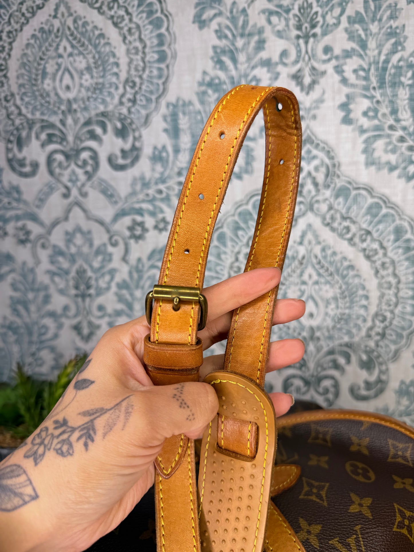 Louis Vuitton Saumur 30