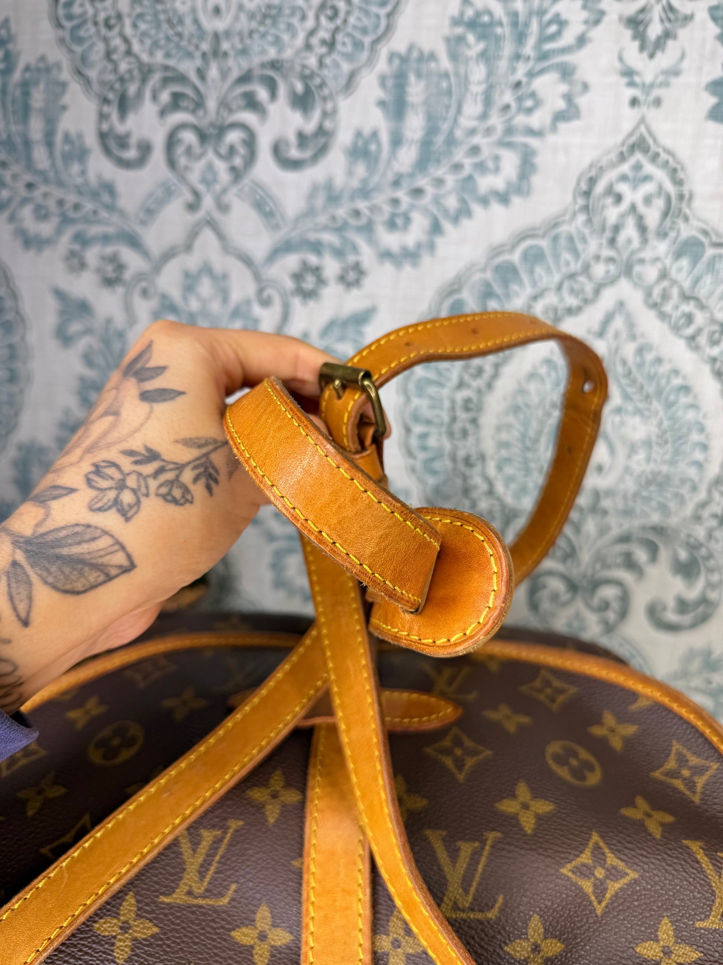 Louis Vuitton Saumur 30