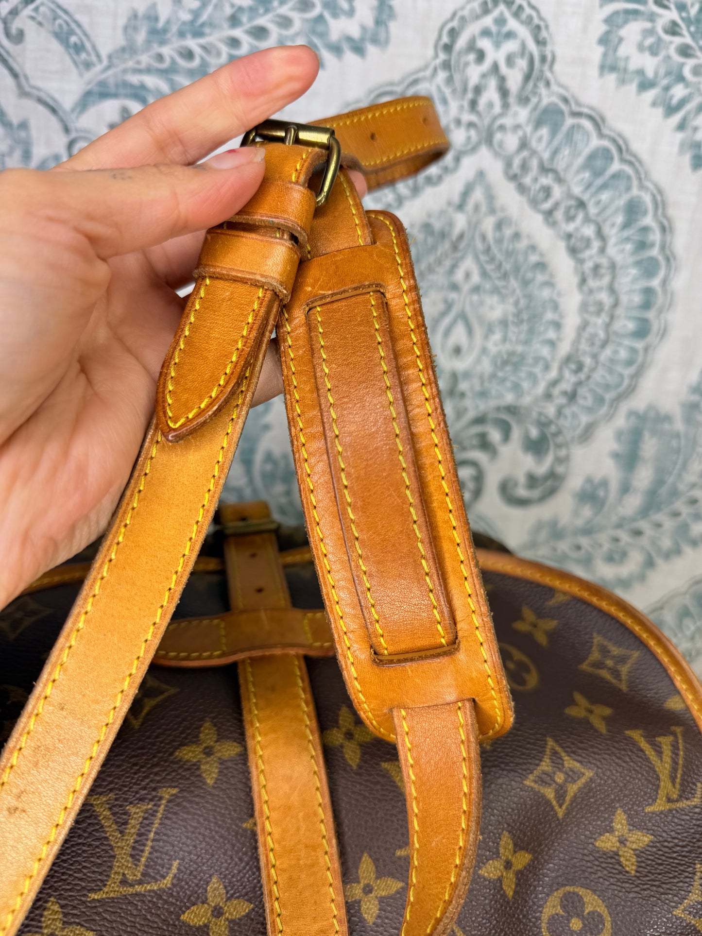 Louis Vuitton Saumur 30
