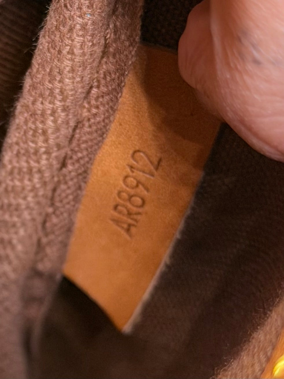 Louis Vuitton Saumur 30